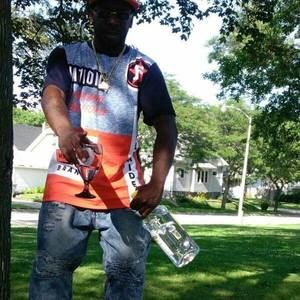 Meet your Posher, Holden